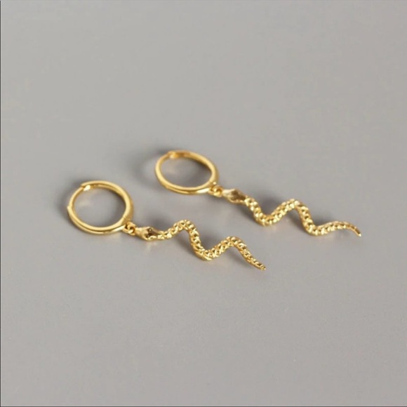 NEW 925 STERLING SILVER SWIRL DROP HOOP EARRINGS, NICE EARRINGS, CUTE EARRINGS - Picture 9 of 10